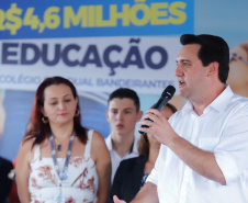 Governador Carlos Massa Ratinho Junior entrega a nova sede do Colégio Estadual Bandeirantes, em Campina Grande do Sul e libera recursos para pavimentação de ruas da cidade - Campina Grande do Sul, 13/02/2020 - Foto:  Rodrigo Félix Leal/AEN