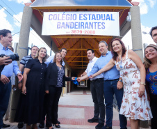 Governador Carlos Massa Ratinho Junior entrega a nova sede do Colégio Estadual Bandeirantes, em Campina Grande do Sul e libera recursos para pavimentação de ruas da cidade - Campina Grande do Sul, 13/02/2020 - Foto:  Rodrigo Félix Leal/AEN