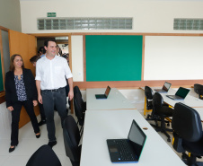 Governador Carlos Massa Ratinho Junior entrega a nova sede do Colégio Estadual Bandeirantes, em Campina Grande do Sul e libera recursos para pavimentação de ruas da cidade - Campina Grande do Sul, 13/02/2020 - Foto:  Rodrigo Félix Leal/AEN