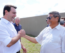 Governador Carlos Massa Ratinho Junior entrega a nova sede do Colégio Estadual Bandeirantes, em Campina Grande do Sul e libera recursos para pavimentação de ruas da cidade - Campina Grande do Sul, 13/02/2020 - Foto:  Rodrigo Félix Leal/AEN