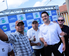 Governador Carlos Massa Ratinho Junior entrega a nova sede do Colégio Estadual Bandeirantes, em Campina Grande do Sul e libera recursos para pavimentação de ruas da cidade - Campina Grande do Sul, 13/02/2020 - Foto:  Rodrigo Félix Leal/AEN