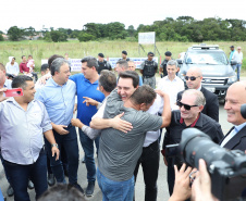 Governador Carlos Massa Ratinho Junior entrega a nova sede do Colégio Estadual Bandeirantes, em Campina Grande do Sul e libera recursos para pavimentação de ruas  da cidade  -  Campina Grande do Sul, 13/02/2020  -  Foto: José Fernando Ogura/AEN 