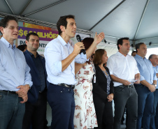 Governador Carlos Massa Ratinho Junior entrega a nova sede do Colégio Estadual Bandeirantes, em Campina Grande do Sul e libera recursos para pavimentação de ruas  da cidade  -  Campina Grande do Sul, 13/02/2020  -  Foto: José Fernando Ogura/AEN 