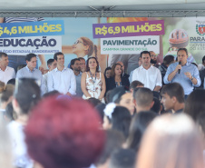 Governador Carlos Massa Ratinho Junior entrega a nova sede do Colégio Estadual Bandeirantes, em Campina Grande do Sul e libera recursos para pavimentação de ruas  da cidade  -  Campina Grande do Sul, 13/02/2020  -  Foto: José Fernando Ogura/AEN 