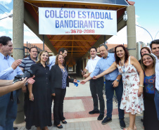 Governador Carlos Massa Ratinho Junior entrega a nova sede do Colégio Estadual Bandeirantes, em Campina Grande do Sul e libera recursos para pavimentação de ruas  da cidade  -  Campina Grande do Sul, 13/02/2020  -  Foto: José Fernando Ogura/AEN 
