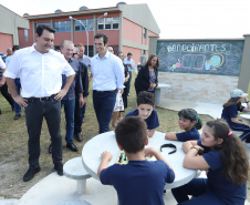 Governador Carlos Massa Ratinho Junior entrega a nova sede do Colégio Estadual Bandeirantes, em Campina Grande do Sul e libera recursos para pavimentação de ruas  da cidade  -  Campina Grande do Sul, 13/02/2020  -  Foto: José Fernando Ogura/AEN 