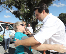 O governador Carlos Massa Ratinho inaugura a Escola Municipal Ana Zorning e confirma recursos para pavimentação, em Rio Negro, região sudeste do Paraná. Presentes no evento: prefeito de Rio Negro, Milton José Paizani; secretário de Desenvolvimento Urbano, João Carlos Ortega; secretário de Educação e do Esporte, Renato Feder; de Agricultura e Abastecimento, Norberto Ortigara; entre outros.Rio Negro, 13-02-20.Foto: Arnaldo Alves / AEN.