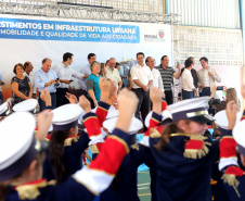 O governador Carlos Massa Ratinho inaugura a Escola Municipal Ana Zorning e confirma recursos para pavimentação, em Rio Negro, região sudeste do Paraná. Presentes no evento: prefeito de Rio Negro, Milton José Paizani; secretário de Desenvolvimento Urbano, João Carlos Ortega; secretário de Educação e do Esporte, Renato Feder; de Agricultura e Abastecimento, Norberto Ortigara; entre outros.Rio Negro, 13-02-20.Foto: Arnaldo Alves / AEN.