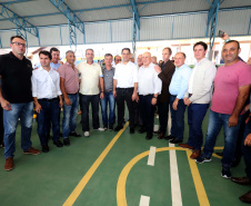 O governador Carlos Massa Ratinho inaugura a Escola Municipal Ana Zorning e confirma recursos para pavimentação, em Rio Negro, região sudeste do Paraná. Presentes no evento: prefeito de Rio Negro, Milton José Paizani; secretário de Desenvolvimento Urbano, João Carlos Ortega; secretário de Educação e do Esporte, Renato Feder; de Agricultura e Abastecimento, Norberto Ortigara; entre outros.Rio Negro, 13-02-20.Foto: Arnaldo Alves / AEN.