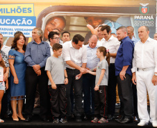 Cerca de 1.100 estudantes do Ensino Fundamental e Ensino Médio, de Sarandi, Noroeste do Paraná, são beneficiados com a nova estrutura da Escola Estadual Vereador Luiz Zanchim, inaugurada nesta sexta-feira (14), pelo governador Carlos Massa Ratinho Junior.  -  Sarandi, 14/02/2020  -  Foto: Rodrigo Félix Leal/AEN