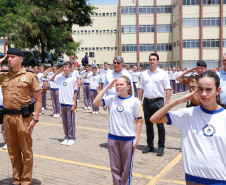 Governador Carlos Massa Ratinho Junior visita o Colégio MIlitar de Maringá  -  Maringá, 14/02/2020  -  Foto: Rodrigo Félix Leal/AEN