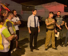A Força-Tarefa Infância Segura da Secretaria de Justiça, Família e Trabalho iniciou na noite desta sexta-feira (14) a Operação Integrada de Carnaval no litoral, com a participação da Polícia Militar, Corpo de Bombeiros, Polícia Civil, Polícia Científica e Conselho Tutelar e foco na prevenção de crimes e violências contra crianças e adolescentes e no combate à exploração sexual infantil.  - 14/02/2020  -  Foto: Divulgação SEJUF