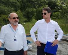 Durante visita ao Parque da Ciência, técnicos da Sanepar detalharam as dificuldades de uso de águas subterrâneas e as consequências negativas quando se faz exploração inadequada
Foto: SANEPAR