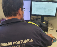 A Portos do Paraná recebeu a classificação nível A, de menor de risco, da Agência Nacional de Transportes Aquaviários (ANTAQ). Isso significa que a empresa pública apresenta baixa possibilidade de infrações na operação de cargas e que atende as normas definidas para o setor. -  Paranaguá, 18/02/2020  -  Foto: Divulgação Portos do Paraná