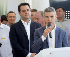 O governador Carlos Massa Ratinho Junior anuncia nesta terça-feira (18) a implantação de mais de 600 novos abrigos para pontos de ônibus em cidades da Região Metropolitana de Curitiba. Participaram: secretário de Desenvolvimento Urbano, João Carlos Ortega; diretor-presidente da Comec, Gilson dos Santos; entre outros.
Curitiba, 18-02-20.
Foto: Arnaldo Alves / AEN.

