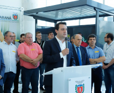O governador Carlos Massa Ratinho Junior anuncia a implantação de mais de 600 novos abrigos para pontos de ônibus em cidades da Região Metropolitana de Curitiba.  -  Curitiba, 18/02/2020  -  Foto: Rodrigo Félix Leal/AEN