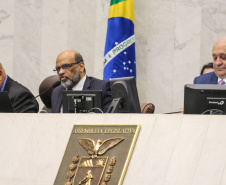 Em audiência pública, o secretário estadual da Fazenda, Renê de Oliveira Garcia Junior, apresenta nesta terça-feira (18),  no Plenário da Assembleia Legislativa, os dados relativos ao cumprimento das metas fiscais do 3º (terceiro) quadrimestre de 2019.  18/02/2020  -  Foto: Geraldo Bubniak/AEN