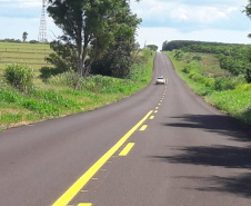 O Departamento de Estradas de Rodagem do Paraná (DER/PR) está atuando em quatro rodovias da região Noroeste, próximas ao Rio Paranapanema, divisa com São Paulo.  -  Foto: Divulgação DER