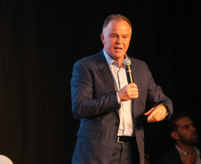 Goverandor Renato Casagrande do Estado do Espirito Santo  Governadores de sete estados participam neste sábado (29), em Foz do Iguaçu, do sexto encontro do Consórcio de Integração Sul e Sudeste (Cosud). O encontro acontece no Hotel Wish.   29/02/2020 -  Foto: Geraldo Bubniak/AEN