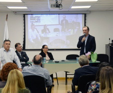 A aula inaugural dos programas de residência da Secretaria de Estado da Saúde e Escola Pública de Saúde do Paraná aconteceu nesta segunda-feira (02), no auditório da secretaria, em Curitiba. Os programas de residência multiprofissional nas áreas de Enfermagem, Farmácia, Psicologia, Serviço Social e Terapia Ocupacional e de Enfermagem Obstétrica iniciam as atividades deste ano com 24 estudantes. Foto:SESA