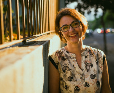 O Museu da Imagem e do Som do Paraná (MIS) inicia neste mês a série de mesas-redondas “Conversas de Cinema”, que vai reunir profissionais mulheres do audiovisual, a maioria paranaense, para falar sobre cinema em 10 encontros mensais, até dezembro. Alessandra Pajolla (PR), Foto:SECC