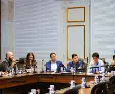 Estudantes universitários e do ensino técnico agrícola já podem se inscrever para o Pense Agro, hackaton da Escola Agrícola 4.0. O evento, promovido pelo Governo do Estado e pela Federação dos Trabalhadores Rurais Agricultores Familiares do Estado do Paraná (Fetaep), busca fomentar o ecossistema de inovação do Estado, em especial na área da agricultura. Foto: Guilherme Flores/Casa Civil