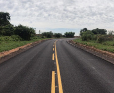 O Governo do Estado está realizando melhorias em duas rodovias na região de Umuarama, Noroeste do Paraná. As obras são executadas pelo Departamento de Estradas de Rodagem do Paraná (DER/PR). O investimento é de R$ 9,5 milhões. Foto:DER