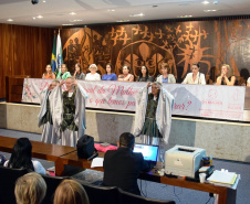 As Secretarias de Estado da Saúde e da Segurança Pública e Administração Penitenciária do Paraná renovam termo de cooperação técnica para o atendimento integral e humanizado às pessoas em situação de violência sexual. Foto: Antonio Américo/SESA