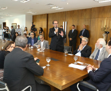 O governador Carlos Massa Ratinho Júnior assinou a autorização para nomeação de 263 professores para as universidades estaduais do Paraná. São profissionais de diversas áreas acadêmicas aprovados em concursos públicos realizados em anos anteriores e que ainda não haviam sido chamados. Curitiba,12/03/2020 Foto:Jaelson Lucas / AEN