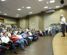 O município de Francisco Beltrão, no Sudoeste do Paraná, vai receber um condomínio do idoso, do programa Viver Mais Paraná, desenvolvido pelo Governo do Estado. O empreendimento foi confirmado nesta sexta-feira (13) pelo vice-governador Darci Piana, dentro da agenda de transferência da sede administrativa do Governo do Estado para o município. 