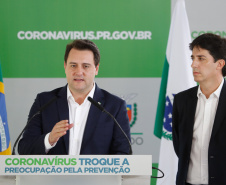 O governador Carlos Massa Ratinho Junior anunciou nesta terça-feira (24) um pacote social de R$ 400 milhões para ajudar famílias paranaenses mais vulneráveis a enfrentarem a pandemia do novo coronavírus. Foto: Gilson Abreu/AEN