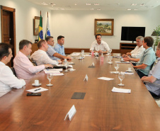 O governador Carlos Massa Ratinho Junior determinou nesta quinta-feira (02/04) a agilidade na conclusão de três hospitais regionais como forma de ampliar a força-tarefa do Estado no enfrentamento ao coronavírus. Previstas inicialmente para serem concluídas em dezembro, as obras dos complexos de Telêmaco Borba (Campos Gerais), Guarapuava (Centro) e Ivaiporã (Vale do Ivaí) serão antecipadas pela Secretaria de Estado da Saúde. 
 Foto: Ari Dias/AEN