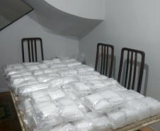 A Coordenação Estadual de Defesa Civil recebeu nesta sexta-feira (3) 1.000 máscaras de TNT. Elas serão usadas nas ações diárias do órgão, responsável por grande parte da logística de distribuição de donativos no Paraná. A entrega foi feita por voluntários da Associação Batista de Ação Social de Curitiba (Abasc) e a articulação foi realizada pela recém-criada Superintendência Geral de Ação Solidária. Foto: Divulgação