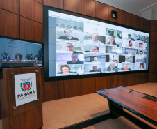 O Governador Carlos Massa Ratinho Junior em videoconferencia nesta terça-feira (07/04),  em reunião com Deputados Estaduais no Palácio Iguaçu.  Curitiba, 07/04/2020 - Foto: Geraldo Bubniak/AEN