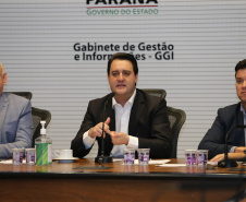O Governador Carlos Massa Ratinho Junior em videoconferencia nesta terça-feira (07/04),  em reunião com Deputados Estaduais no Palácio Iguaçu.  Curitiba, 07/04/2020 - Foto: Geraldo Bubniak/AEN