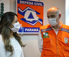 A entrega de 500 máscaras do modelo Face Shield, 200 litros de álcool glicerinado e 150 quilos de álcool em gel foi feita pelo superintendente Aldo Bona ao coordenador da Defesa Civil, tenente-coronel Fernando Schunig. A entrega foi acompanhada pela primeira-dama e presidente do Conselho de Ação Solidária, Luciana Saito Massa, e pela Superintendente Geral de Ação Solidária, Jeslayne Valente.