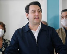 O governador Carlos Massa Ratinho Junior vistoriou nesta terça-feira (14) as obras do novo Hospital Regional de Guarapuava, na Região Central do Estado. Uma ala do complexo médico teve a construção antecipada para que possa ser direcionada exclusivamente para o tratamento do coronavírus. A previsão é que fique pronta em até 45 dias