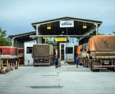 Porto de Paranaguá bate recorde em movimento de caminhões
. Foto: Claudio Neves/Portos do Paraná