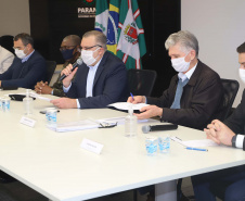 As secretarias de Estado da Justiça, Família e Trabalho e da Agricultura e Abastecimento e a Celepar apresentaram nesta sexta-feira (08) o cronograma e processo de distribuição do Cartão Comida Boa em Curitiba, a partir da próxima segunda-feira.Foto: SEJUF