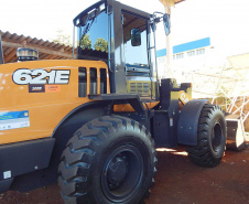 Trezentas Prefeituras recebem equipamentos Rodoviários e Veículos em benefício à população do Paraná. Foto: SEDU