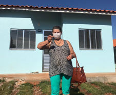 Casas populares são entregues a famílias de Quedas do Iguaçu. Foto: Cohapar