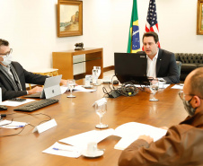 O governador Carlos Massa Ratinho Junior participou nesta terça-feira (2) de um evento online promovido pela Câmara Americana do Comércio (Amcham Curitiba) e destacou a estruturação do Estado para o enfrentamento ao novo coronavírus e o planejamento para a recuperação econômica do Estado pós-pandemia.