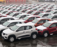 Porto de Paranaguá retoma exportação de automóveis