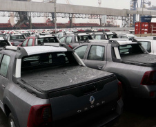 Porto de Paranaguá retoma exportação de automóveis
