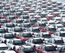 Porto de Paranaguá retoma exportação de automóveis