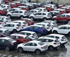 Porto de Paranaguá retoma exportação de automóveis