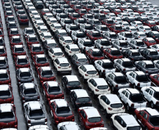 Porto de Paranaguá retoma exportação de automóveis