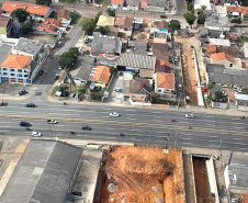 O governador Carlos Massa Ratinho Junior vistoriou nesta segunda-feira (8) cinco obras que estão em andamento em São José dos Pinhais. Elas foram projetadas para a Copa de 2014 e serão entregues neste ano para o município. O presidente da Coordenação da Região Metropolitana de Curitiba (Comec), Gilson Santos, acompanhou o governador.Foto:AEN