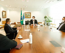 O Paraná recebeu 400 mil máscaras cirúrgicas do Escritório Econômico e Cultural de Taipei no Brasil, organização que representa os interesses de Taiwan no País