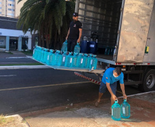 Secretaria da Justiça repassa mais 2,5 mil litros de álcool glicerinado 70% para entidades assistenciais
. Foto:SEJUF